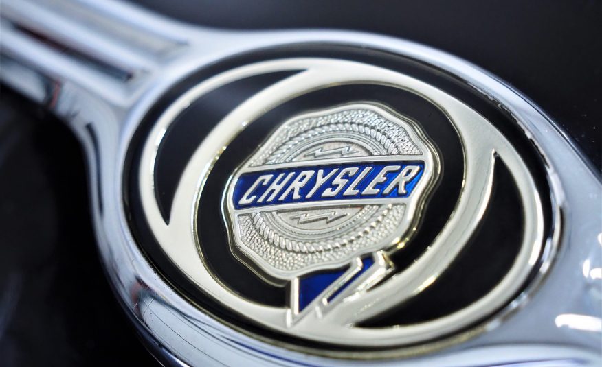 Chrysler PT Cruiser Convertible Limited 2.4L *Näyttävä