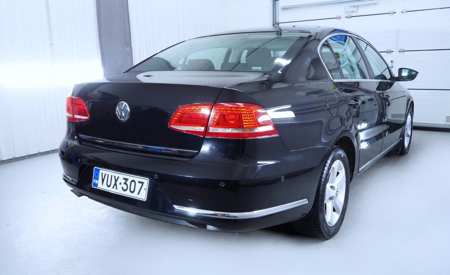 Volkswagen Passat Sedan 1,6 TDI 105 Hv BMT Comfortline MY12 *Vaihto *Rahoitus