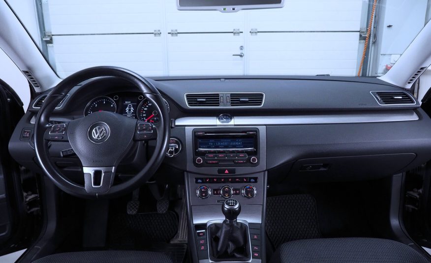 Volkswagen Passat Sedan 1,6 TDI 105 Hv BMT Comfortline MY12 *Vaihto *Rahoitus