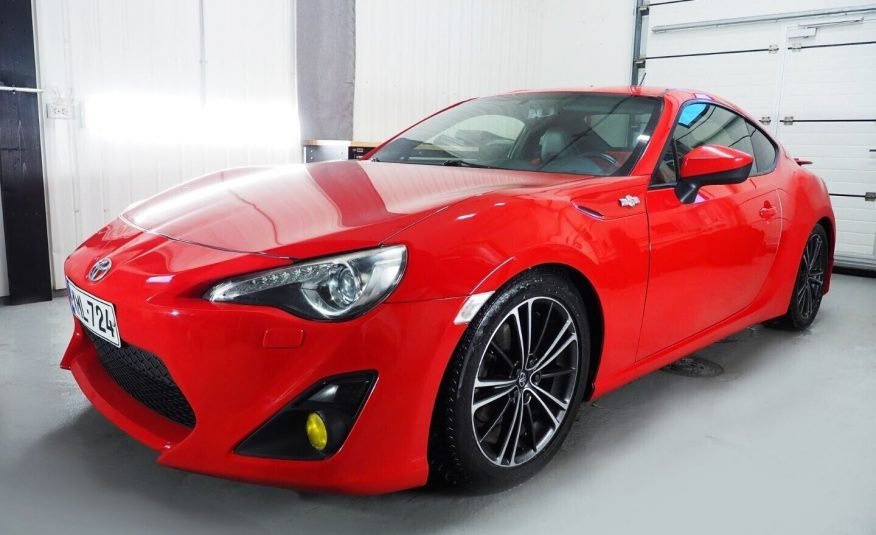 Toyota GT86 2,0 A/T *Cobra sport vaimennin *Alustasarja