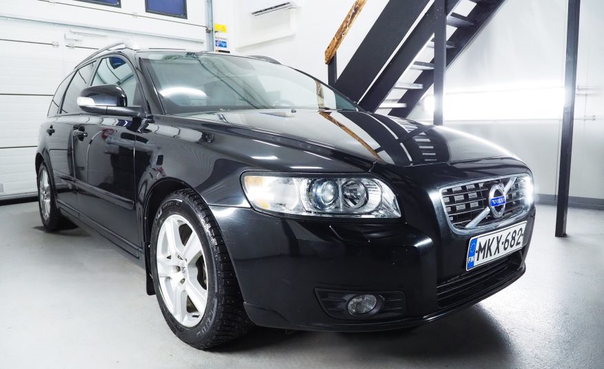 Volvo V50 1,6D DRIVe S/S Classic *Keyles go *Xenon *Nahat